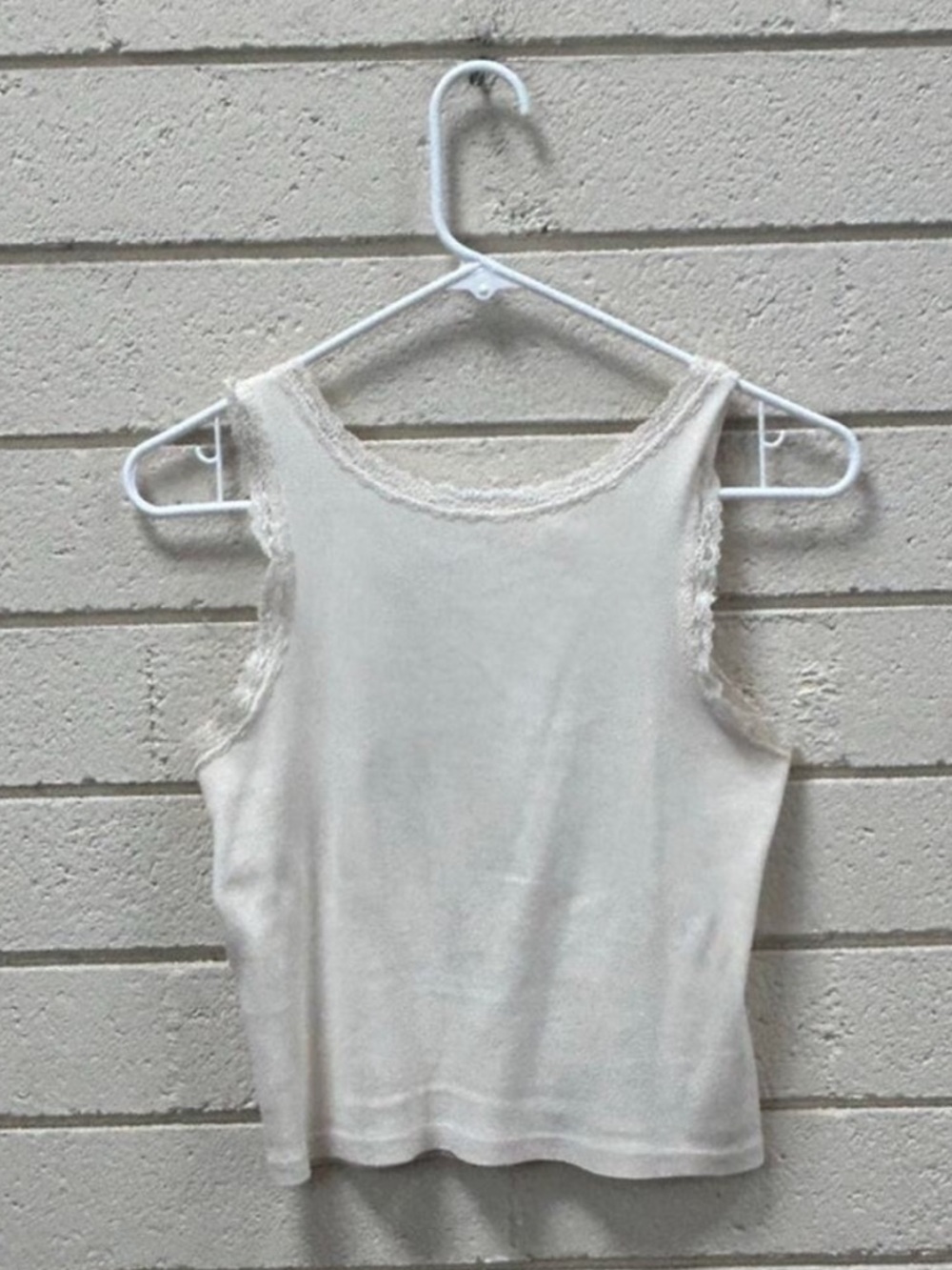 BRANDY MELVILLE John Galt Angel Cupcake Lace-Trimmed Tank Top Cute Coquette Y2K - Picture 4 of 6